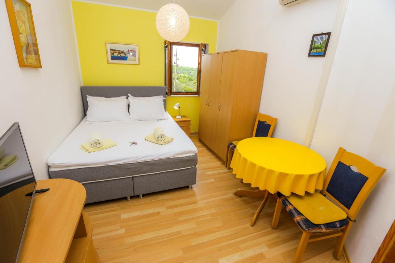 Apartments Maslina Božava 外观 照片