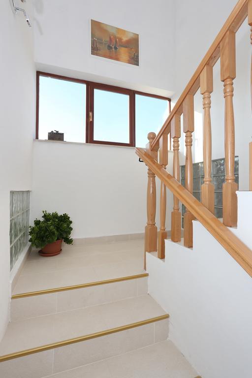 Apartments Maslina Božava 外观 照片